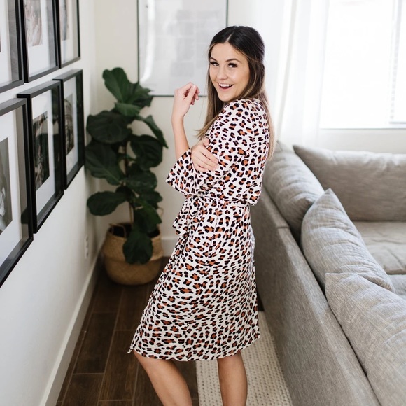 Leopard Mommy Robe & Baby Swaddle Set - Picture 3 of 3